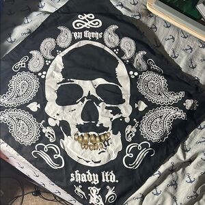 Shady ltd Black and White Skull bandana